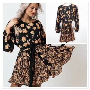 Mittoshop Black Orange Floral Dress